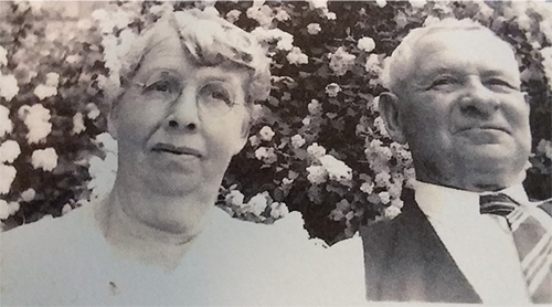 Martha Packard and her husband Oscar